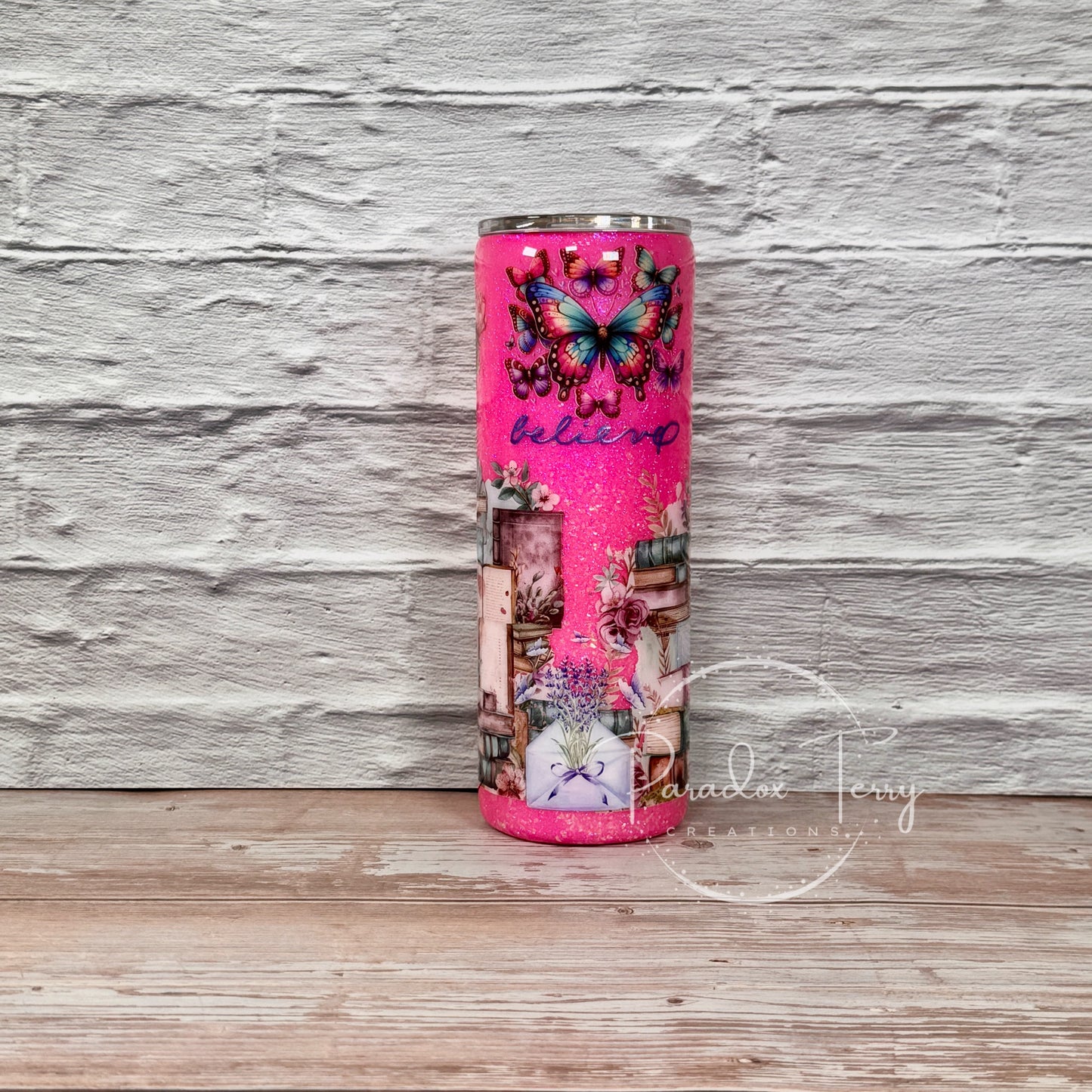 20 oz. Just A Girl Who Loves Books